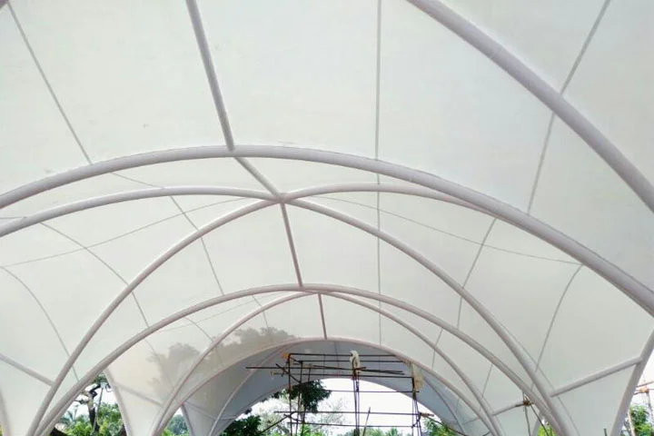 kanopi membran koridor